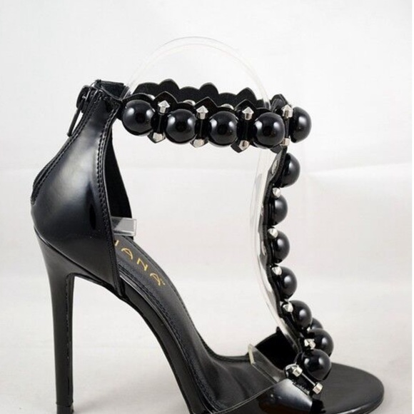 Liliana black patent strappy high heels with back zipper in great condition - Picture 2 of 8